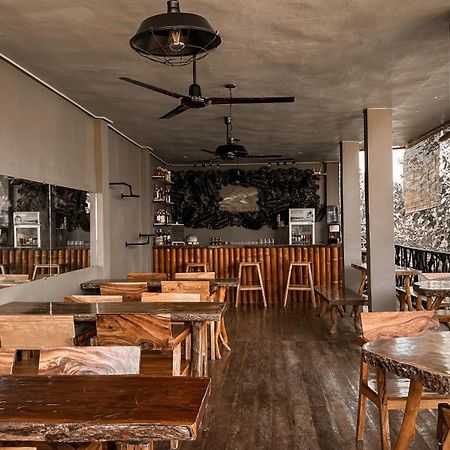 Resting Rabbit Hostel Сікіхор Екстер'єр фото